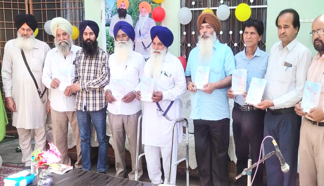 Dashmesh Diamond, and Youth Services Club organized the second Kavi Durbar